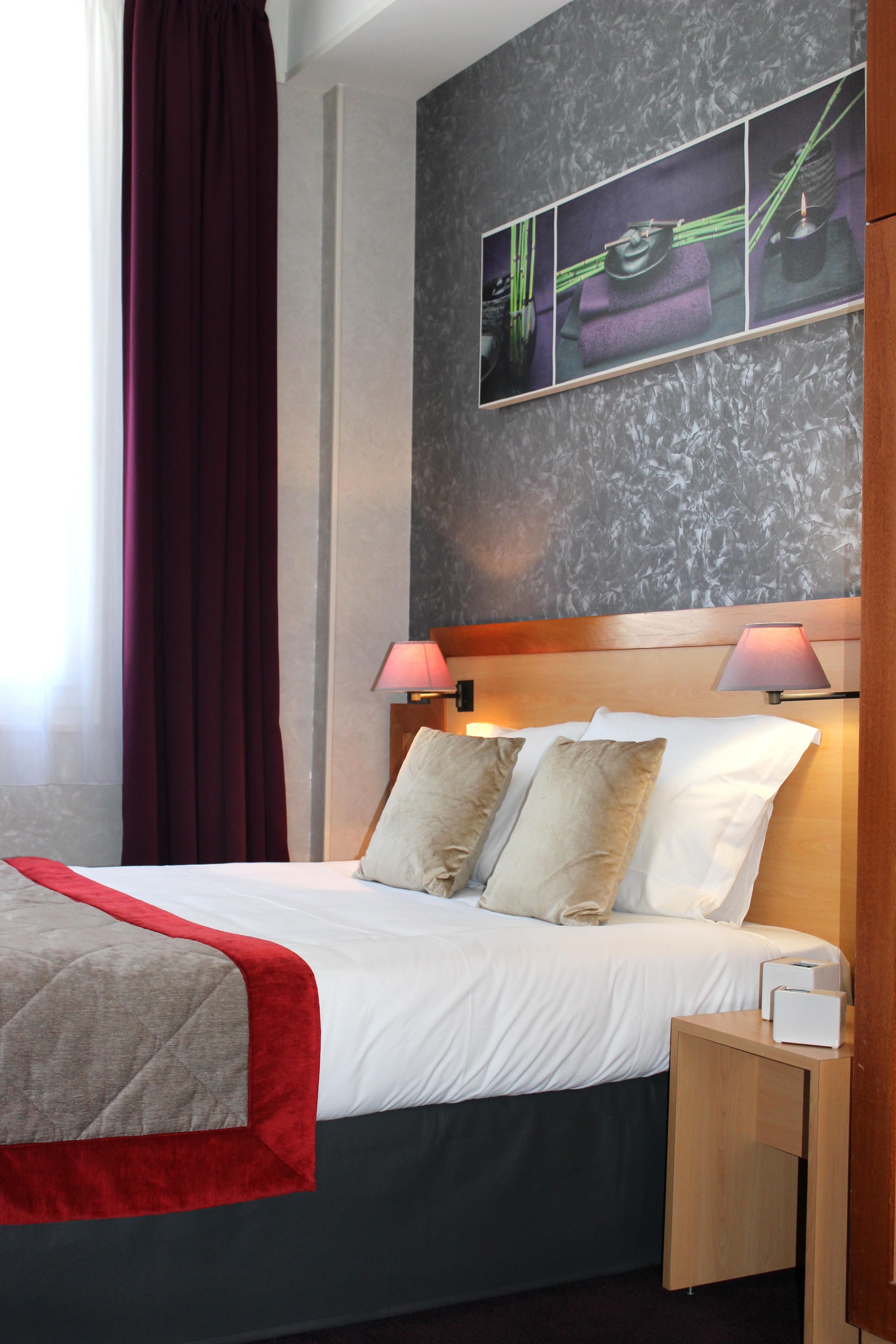Hotel Du Chemin Vert Parigi Esterno foto
